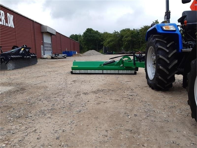 Dk-Tec slagleklipper 240 svær model - Боковая косилка-измельчитель: фото 2 Dk-Tec slagleklipper 240 svær model - Боковая косилка-измельчитель: фото 2