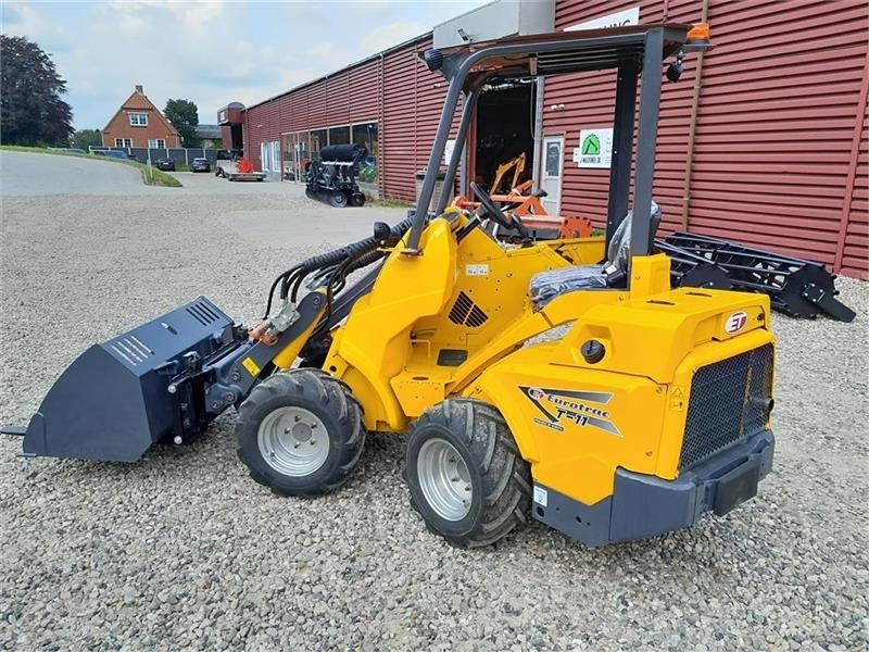 Eurotrac W11 Teleskop  - Телескопический фронтальный погрузчик: фото 3 Eurotrac W11 Teleskop  - Телескопический фронтальный погрузчик: фото 3
