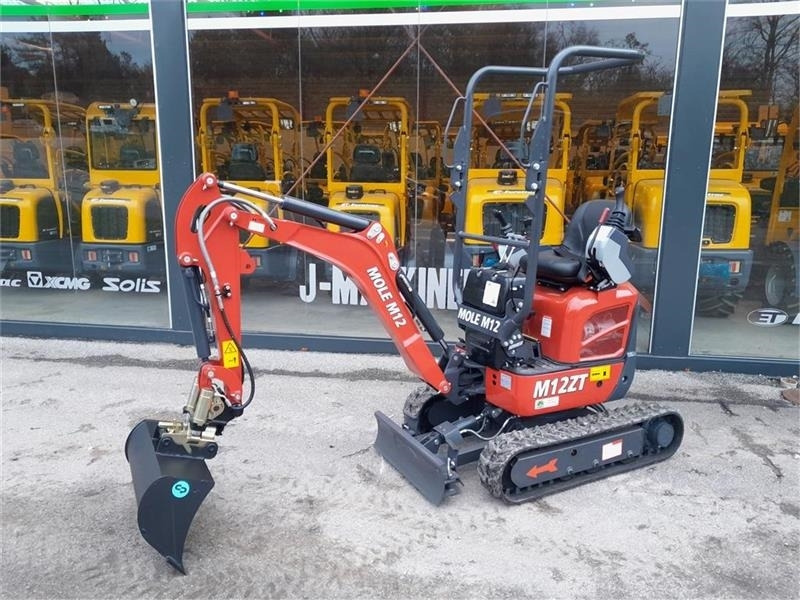 Mole M12 FABRIKS NY - Мини-экскаватор: фото 2 Mole M12 FABRIKS NY - Мини-экскаватор: фото 2