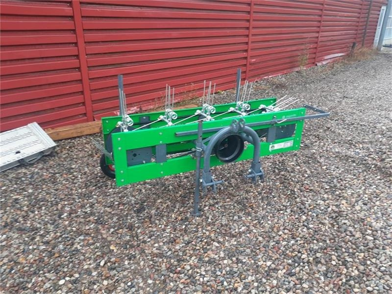 - - - HØ VENDER - Навесное оборудование для Коммунальных тракторов: фото 2 - - - HØ VENDER - Навесное оборудование для Коммунальных тракторов: фото 2