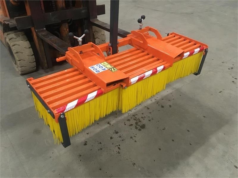 - - - Sweeper 1.50 - Щетка: фото 3 - - - Sweeper 1.50 - Щетка: фото 3