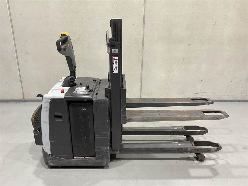 Atlet PBP200THP167  - Штабелер: фото 1 Atlet PBP200THP167  - Штабелер: фото 1