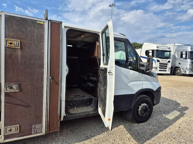 Iveco 70c17 // med lad og presenning - Грузовик бортовой/ Платформа: фото 5 Iveco 70c17 // med lad og presenning - Грузовик бортовой/ Платформа: фото 5