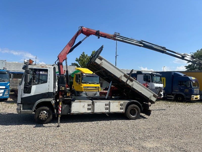 Iveco Eurocargo 120 EL 210hp / Fassi 80A Year 2012 + Tip - Автоманипулятор: фото 2 Iveco Eurocargo 120 EL 210hp / Fassi 80A Year 2012 + Tip - Автоманипулятор: фото 2