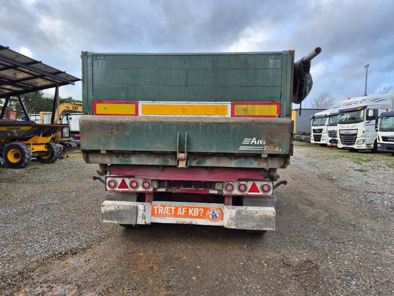 MTDK 3 axle / tipper / - Самосвальный прицеп: фото 4 MTDK 3 axle / tipper / - Самосвальный прицеп: фото 4