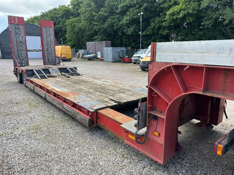 Nooteboom Machine trailer W/ extendable bed & Hyd Ramps - Низкорамный полуприцеп: фото 1 Nooteboom Machine trailer W/ extendable bed & Hyd Ramps - Низкорамный полуприцеп: фото 1