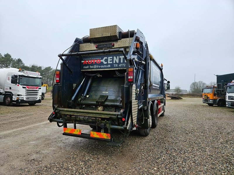 Scania P 320 6x2/4 - Norba 22 m3 (2016) - Мусоровоз: фото 5 Scania P 320 6x2/4 - Norba 22 m3 (2016) - Мусоровоз: фото 5