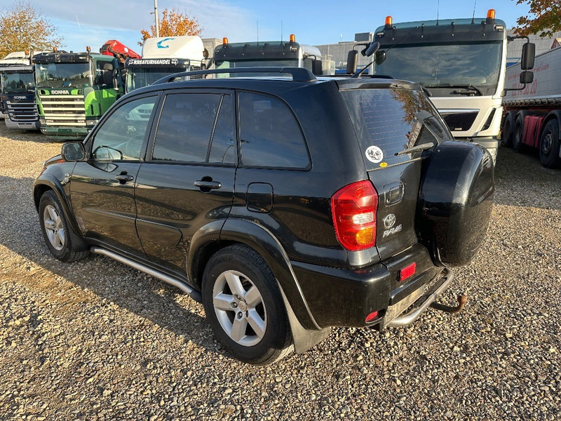 Toyota RAV4 2.0D 4x4 - Цельнометаллический фургон: фото 5 Toyota RAV4 2.0D 4x4 - Цельнометаллический фургон: фото 5