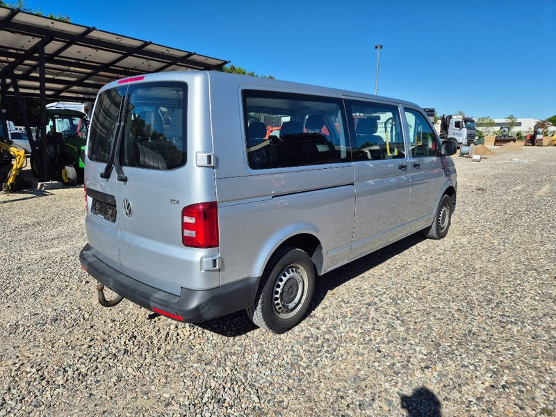 Volkswagen Transporter 2,0 TDi 102 Kombi lang 4d 9 prs - Легковой автомобиль: фото 4 Volkswagen Transporter 2,0 TDi 102 Kombi lang 4d 9 prs - Легковой автомобиль: фото 4