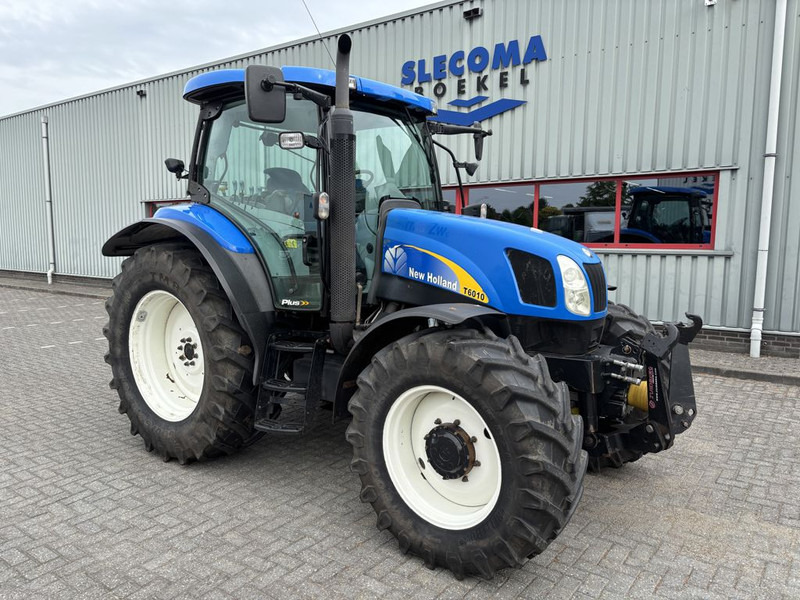 New Holland T6010 Plus Supersteer - Трактор: фото 4 New Holland T6010 Plus Supersteer - Трактор: фото 4