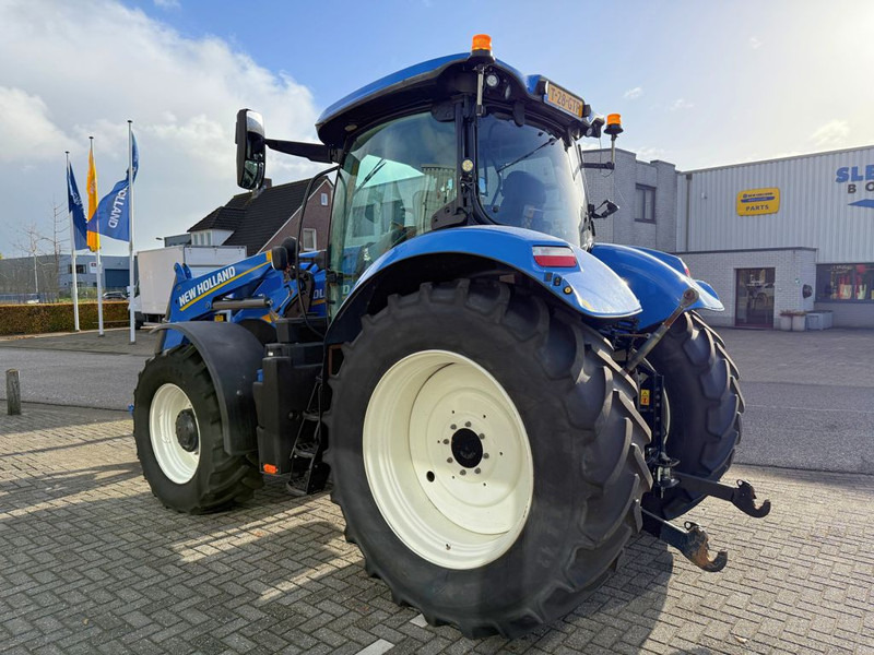 New Holland T7.210 AC Stage V + TL770 Voorlader - Трактор: фото 2 New Holland T7.210 AC Stage V + TL770 Voorlader - Трактор: фото 2