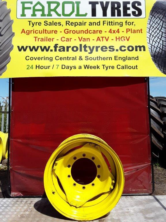 15X28 Used John Deere Rim - Колесный диск для Сельскохозяйственной техники: фото 1 15X28 Used John Deere Rim - Колесный диск для Сельскохозяйственной техники: фото 1