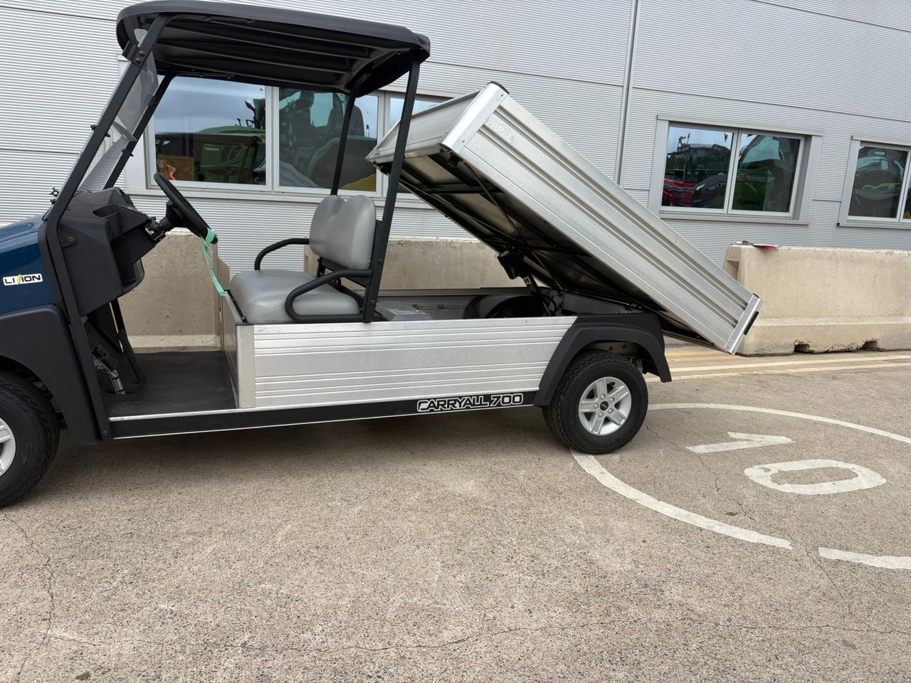 Clubcar Carryall 700 lithium Utility Vehicle - Квадроцикл: фото 3 Clubcar Carryall 700 lithium Utility Vehicle - Квадроцикл: фото 3