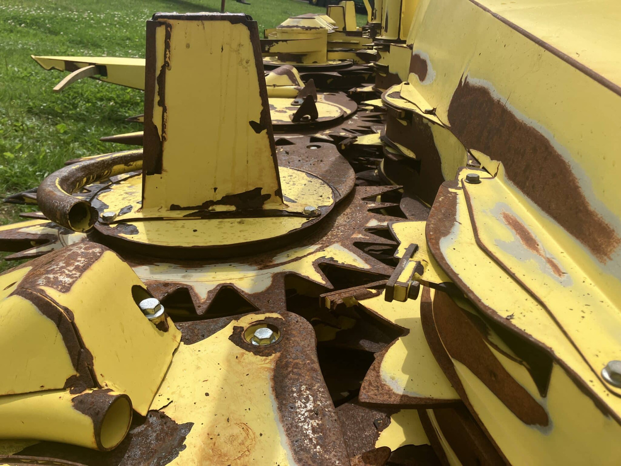 John Deere 390 Plus - Жатка кукурузная: фото 5 John Deere 390 Plus - Жатка кукурузная: фото 5