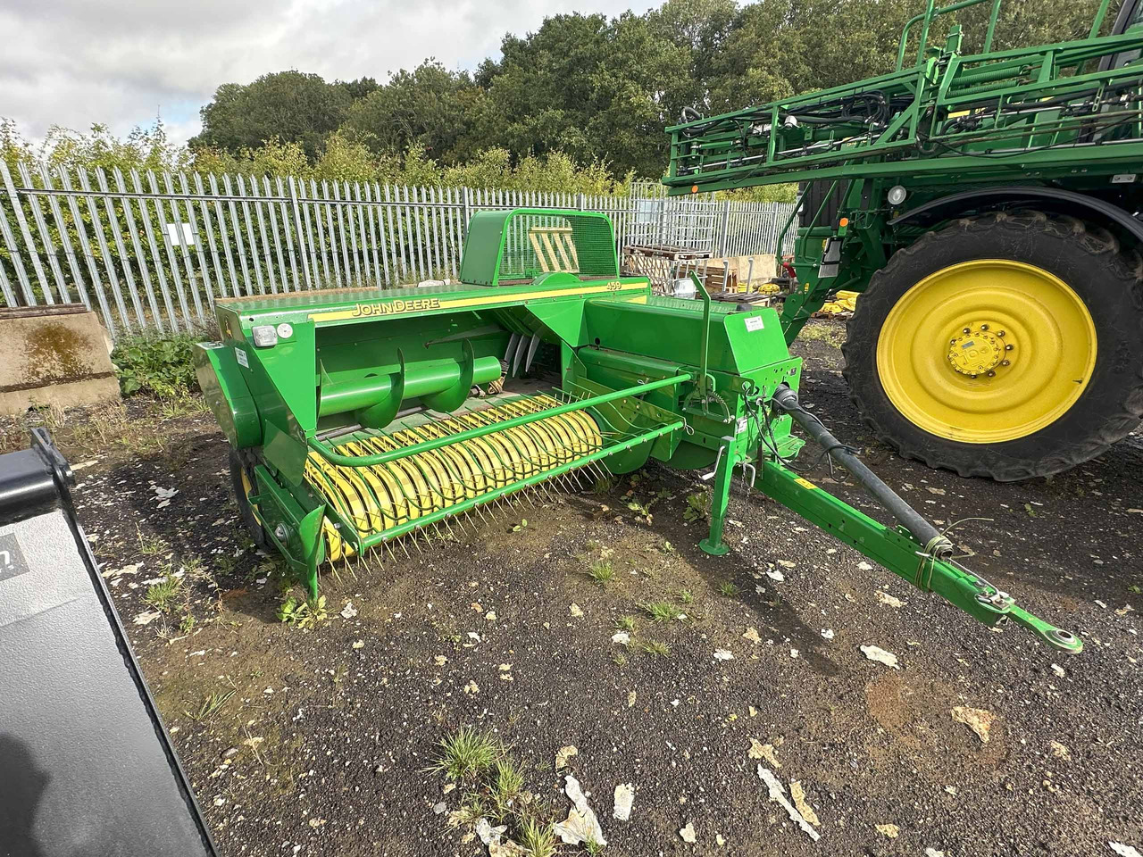 John Deere 459 baler - Пресс-подборщик тюковый: фото 3 John Deere 459 baler - Пресс-подборщик тюковый: фото 3