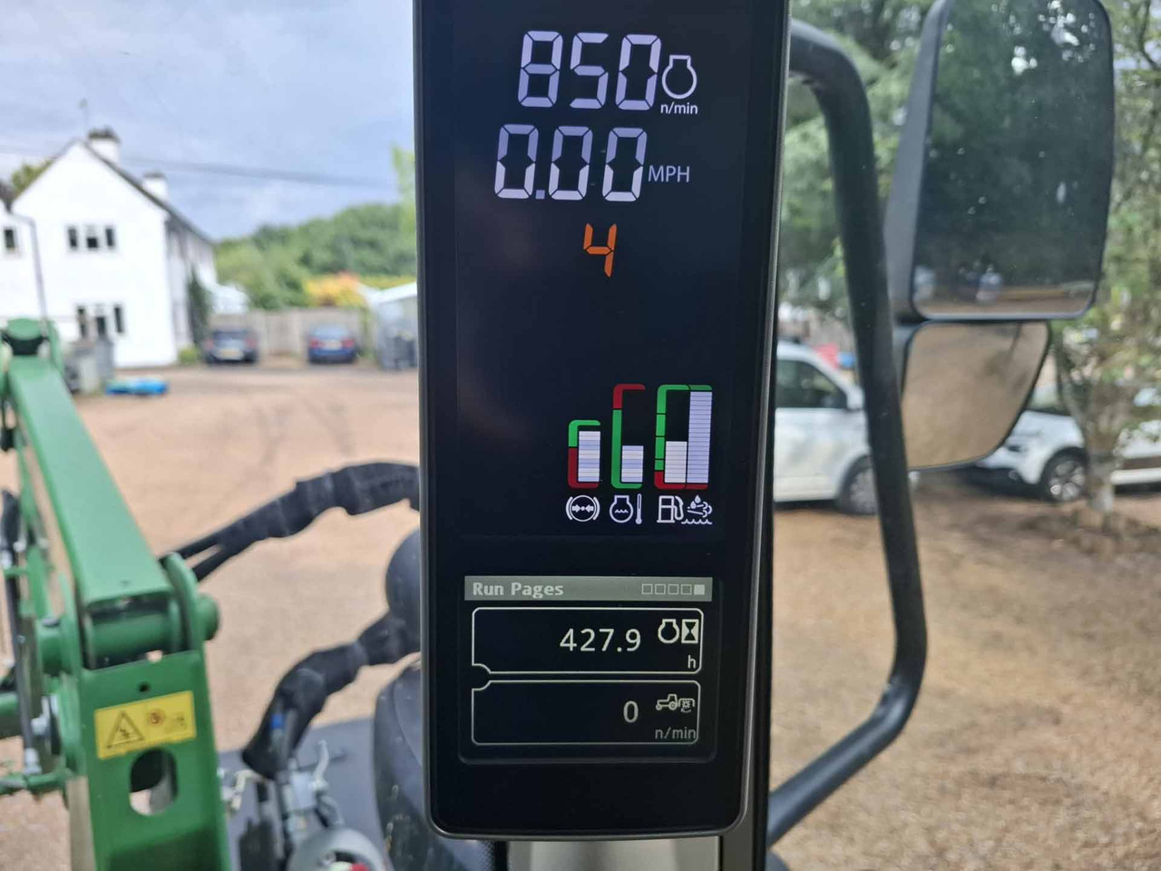 John Deere 6140M - Трактор: фото 4 John Deere 6140M - Трактор: фото 4