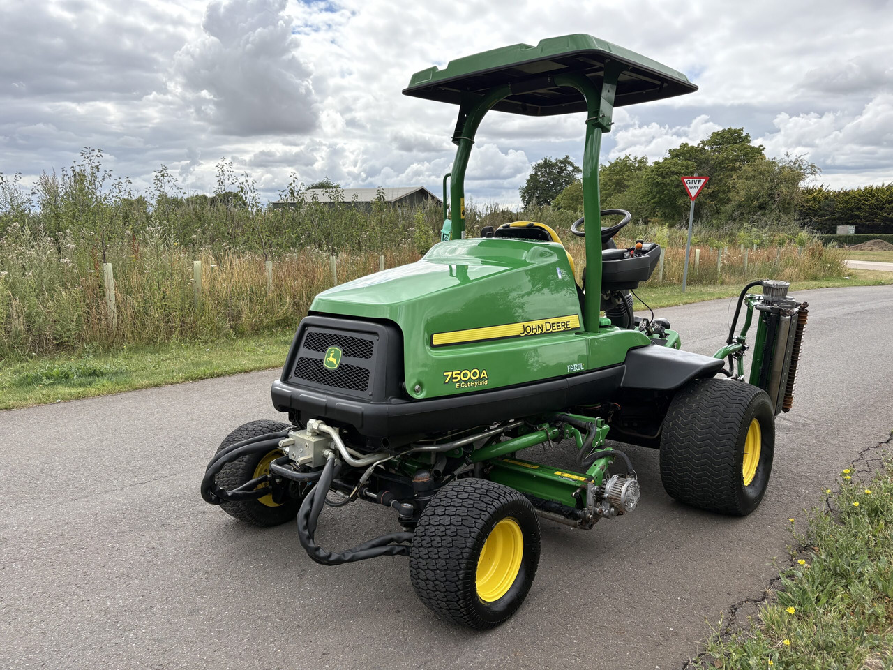 John Deere 7500AE Fairway Mower - Газонокосилка: фото 4 John Deere 7500AE Fairway Mower - Газонокосилка: фото 4