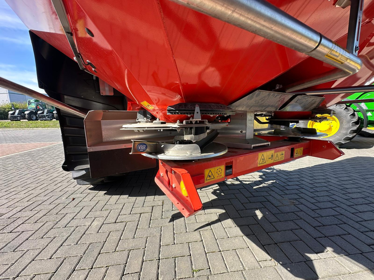 Kuhn Axis 40.2 H EMC W - Разбрасыватель удобрений: фото 5 Kuhn Axis 40.2 H EMC W - Разбрасыватель удобрений: фото 5