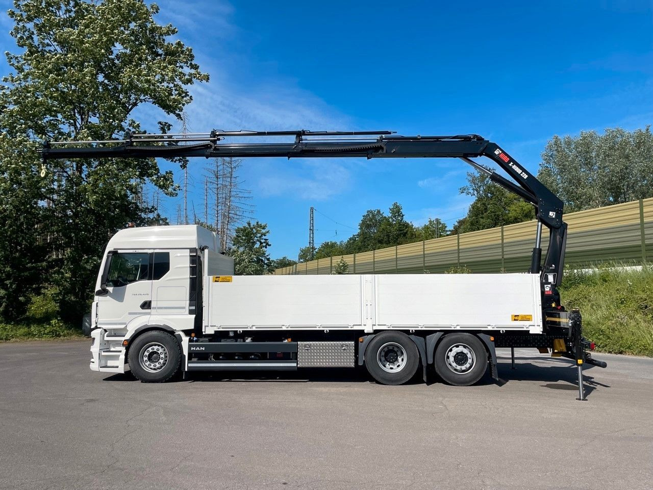 MAN TGS 26.480 6X2 Euro6 Retarder HIAB 228 - 4 - Грузовик бортовой/ Платформа, Автоманипулятор: фото 3 MAN TGS 26.480 6X2 Euro6 Retarder HIAB 228 - 4 - Грузовик бортовой/ Платформа, Автоманипулятор: фото 3