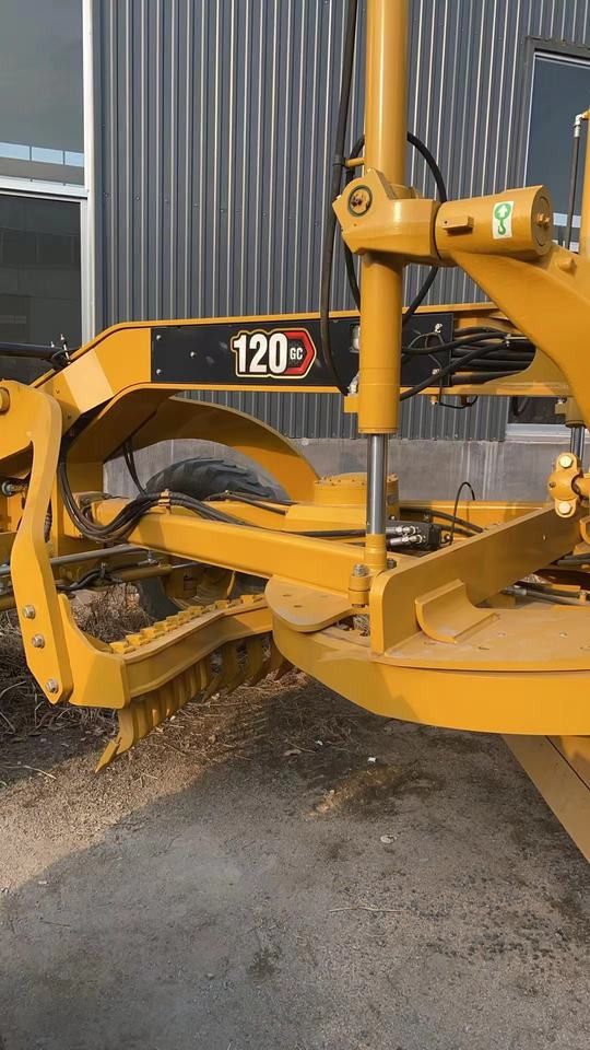 Hot Sale Used CAT 120GC Grader Construction Machinery High Quality CAT Grader - Грейдер: фото 2 Hot Sale Used CAT 120GC Grader Construction Machinery High Quality CAT Grader - Грейдер: фото 2