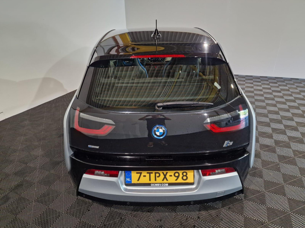 BMW i3 Range Extender 7-TPX-98 48.489 km - Легковой автомобиль: фото 2 BMW i3 Range Extender 7-TPX-98 48.489 km - Легковой автомобиль: фото 2
