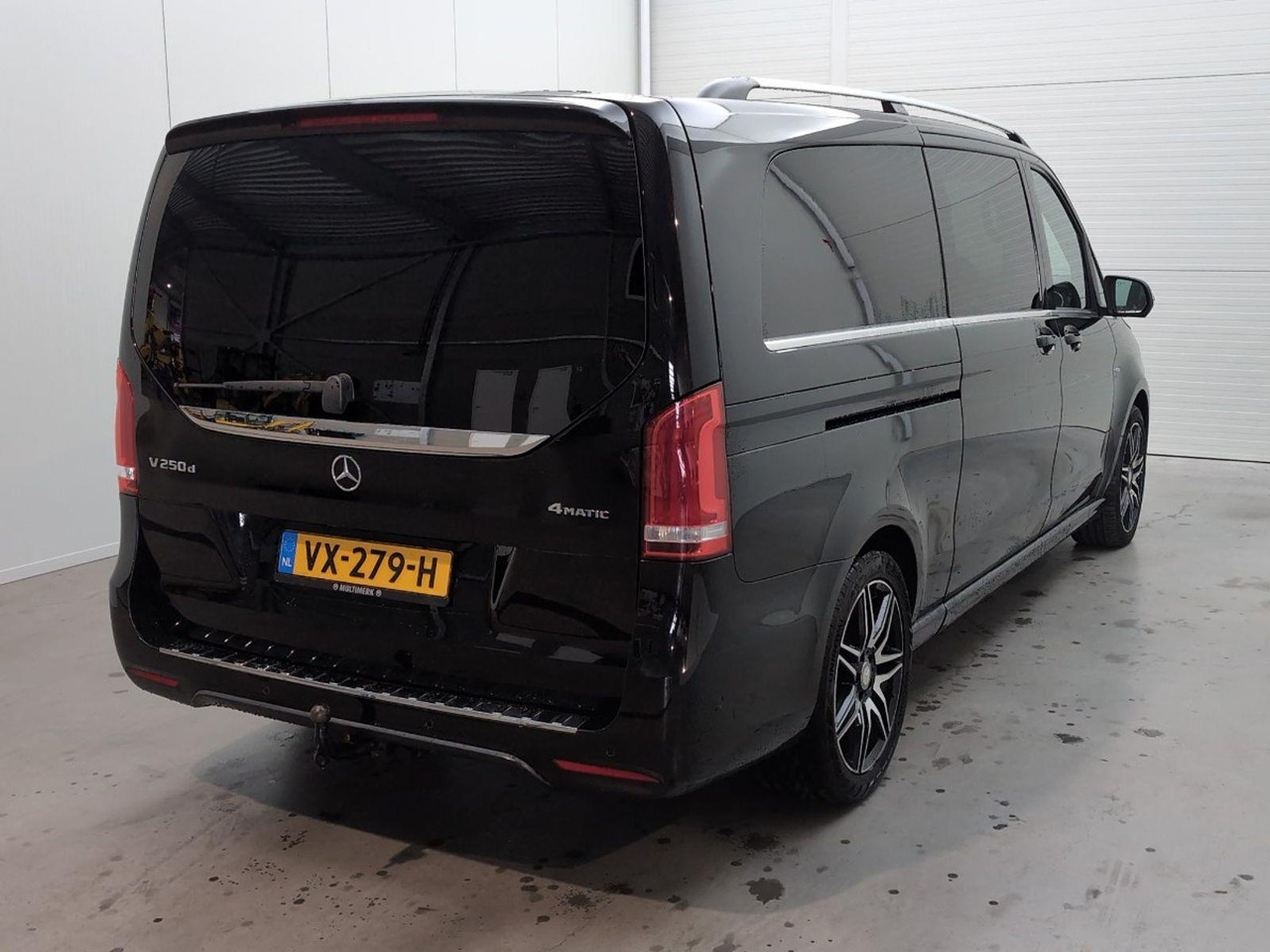 Mercedes-Benz V-klasse 250d 4 - MATIC Extra Lang DC Edition | 2016 | 328.239 km | Automaat | VX279H | NAP: Logisch - Другая техника: фото 4 Mercedes-Benz V-klasse 250d 4 - MATIC Extra Lang DC Edition | 2016 | 328.239 km | Automaat | VX279H | NAP: Logisch - Другая техника: фото 4