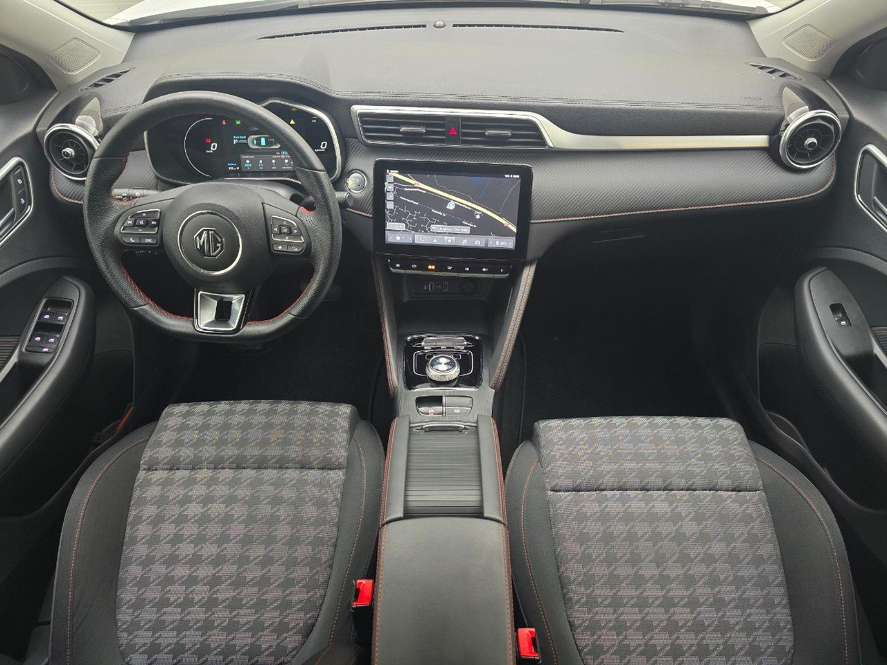 MG MG ZS EV EV Standard Range Comfort 50 kWh | 2022 | 17.023 km | Automaat | R840KB | NAP: Logisch - Внедорожник: фото 5 MG MG ZS EV EV Standard Range Comfort 50 kWh | 2022 | 17.023 km | Automaat | R840KB | NAP: Logisch - Внедорожник: фото 5