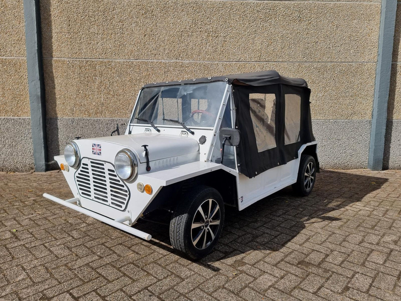 Minimoke Soft Top 4-Seater Elektrische Buggy - Гольф-кар: фото 1 Minimoke Soft Top 4-Seater Elektrische Buggy - Гольф-кар: фото 1