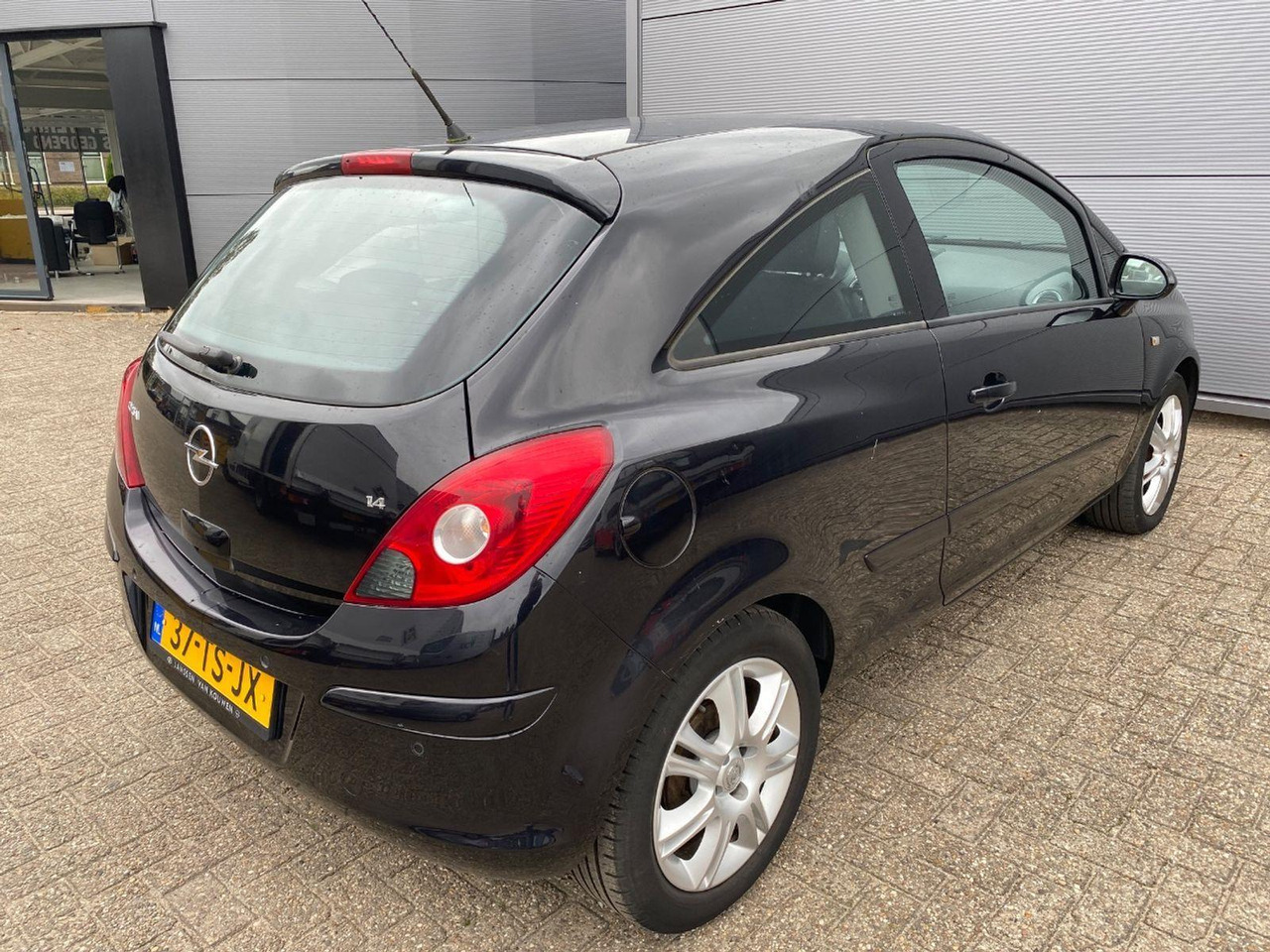 Opel Corsa 1.4 - 16V Cosmo | 2007 | 182.361 km | Automaat | 37TSJX | NAP: Logisch - Хэтчбек: фото 4 Opel Corsa 1.4 - 16V Cosmo | 2007 | 182.361 km | Automaat | 37TSJX | NAP: Logisch - Хэтчбек: фото 4