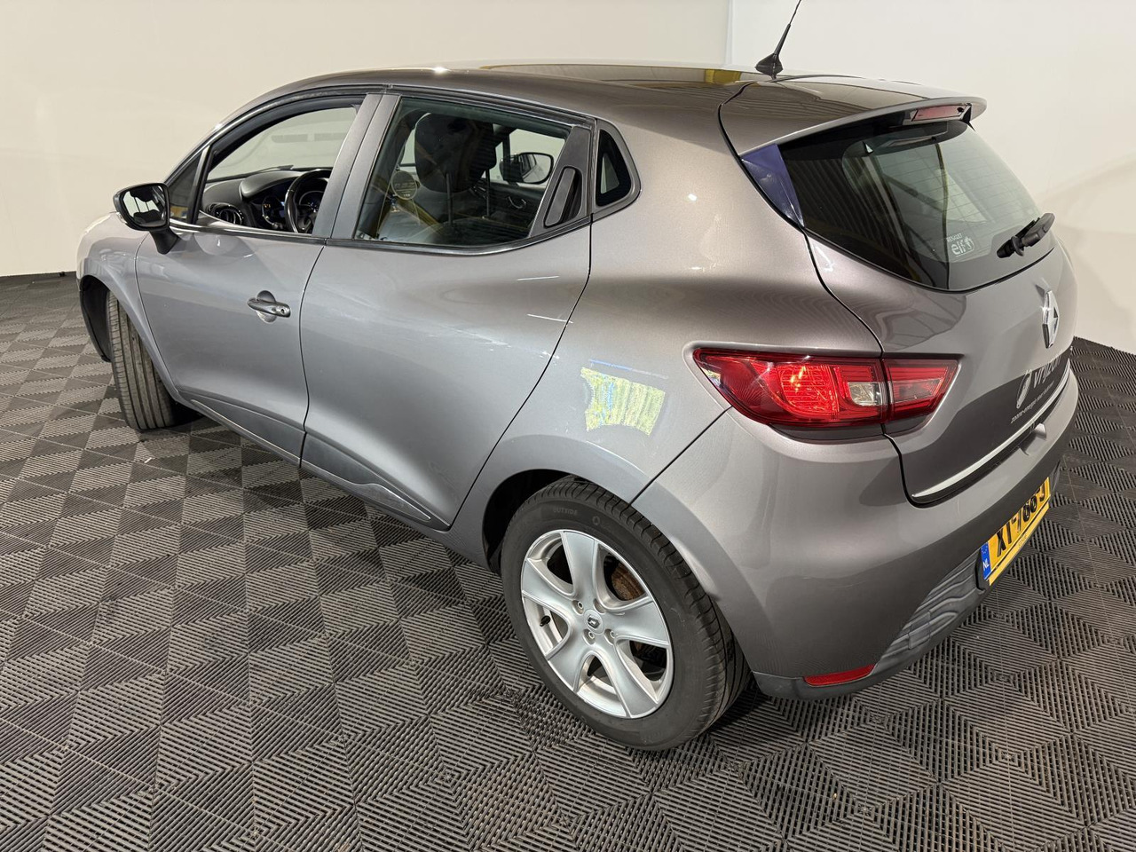 Renault | Clio | 0.9 TCe Dynamique | 2016 | 192.462 km | XT788J | Geen oordeel - Хэтчбек: фото 3 Renault | Clio | 0.9 TCe Dynamique | 2016 | 192.462 km | XT788J | Geen oordeel - Хэтчбек: фото 3