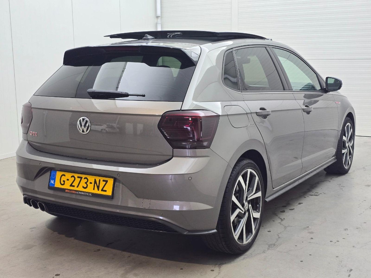 Volkswagen Polo 2.0 TSI GTI | 2019 | 124.800 km | Automaat | G273NZ | NAP: Logisch - Хэтчбек: фото 4 Volkswagen Polo 2.0 TSI GTI | 2019 | 124.800 km | Automaat | G273NZ | NAP: Logisch - Хэтчбек: фото 4