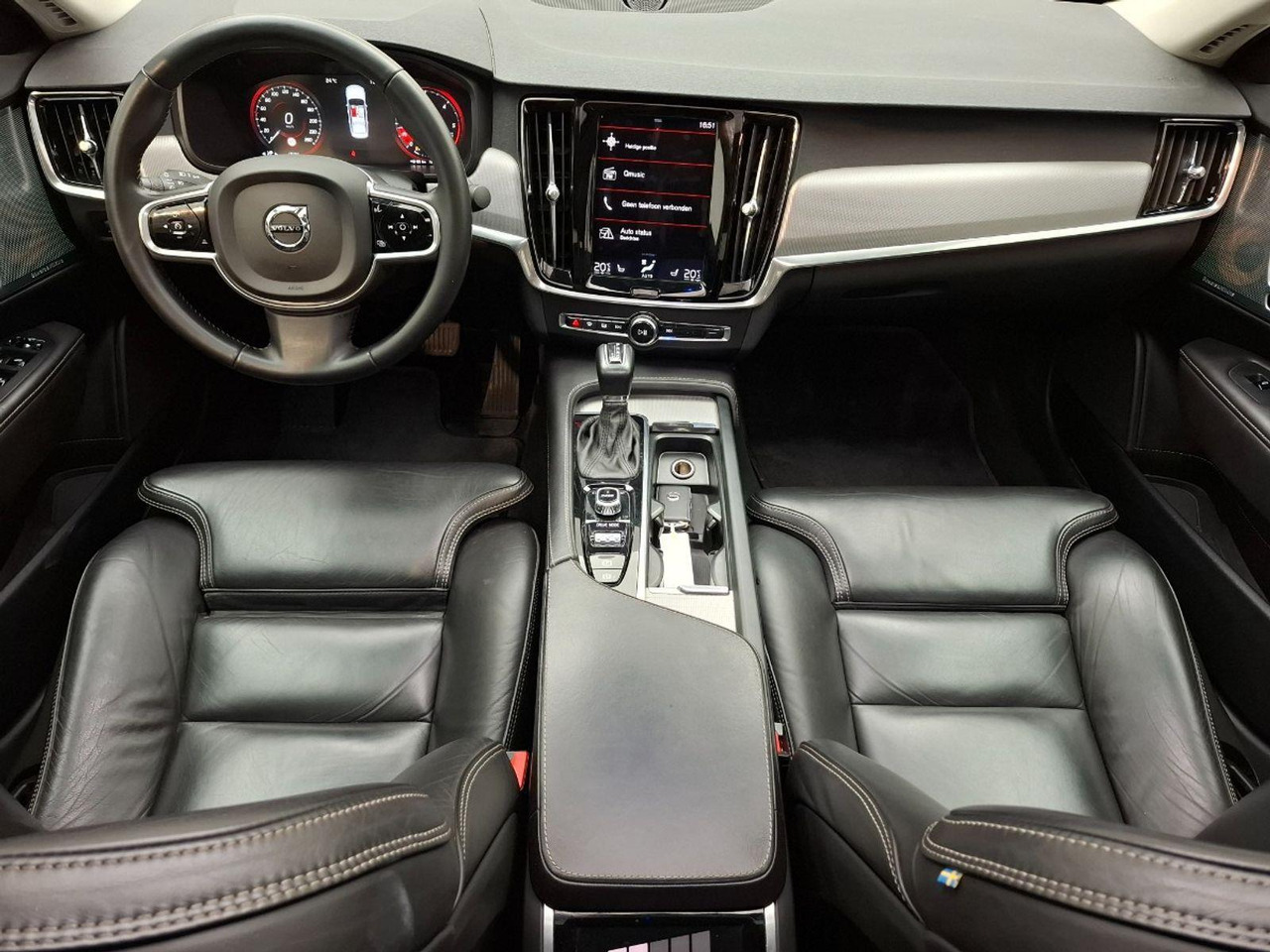 Volvo S90 2.0 D5 AWD Inscription | 2016 | 175.340 km | Automaat | SH788X | NAP: Geen oordeel - Седан: фото 5 Volvo S90 2.0 D5 AWD Inscription | 2016 | 175.340 km | Automaat | SH788X | NAP: Geen oordeel - Седан: фото 5