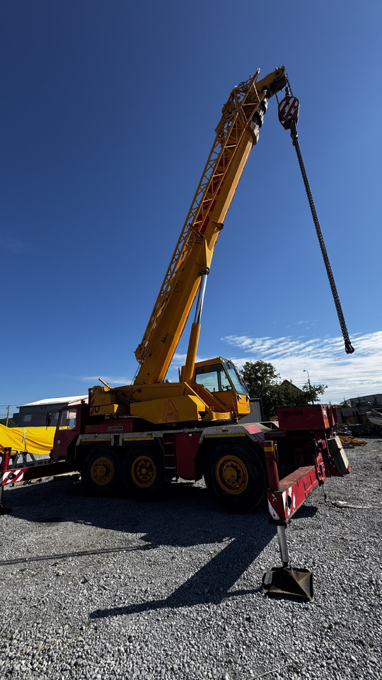 LIEBHERR LTM1040 - Мобильный кран: фото 1 LIEBHERR LTM1040 - Мобильный кран: фото 1