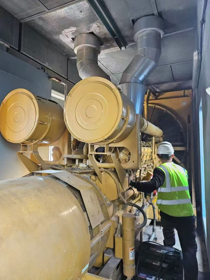 CATPILLAR 3516B - Инструмент/ Оборудование: фото 3 CATPILLAR 3516B - Инструмент/ Оборудование: фото 3