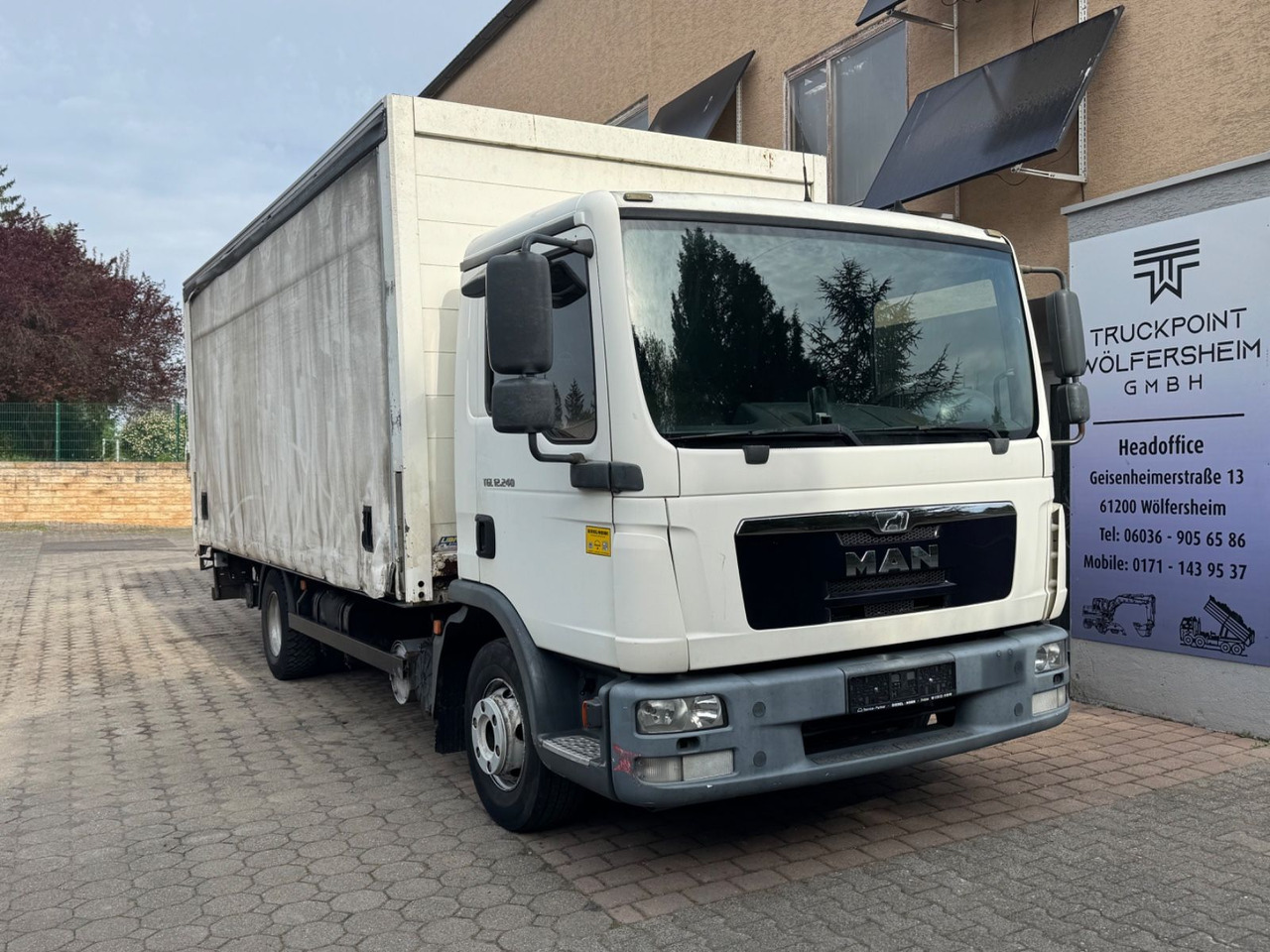 MAN TGL 12.240/KLIMA/STANDHEIZUNG/LBW/2xAHK - Грузовик для перевозки напитков: фото 1 MAN TGL 12.240/KLIMA/STANDHEIZUNG/LBW/2xAHK - Грузовик для перевозки напитков: фото 1