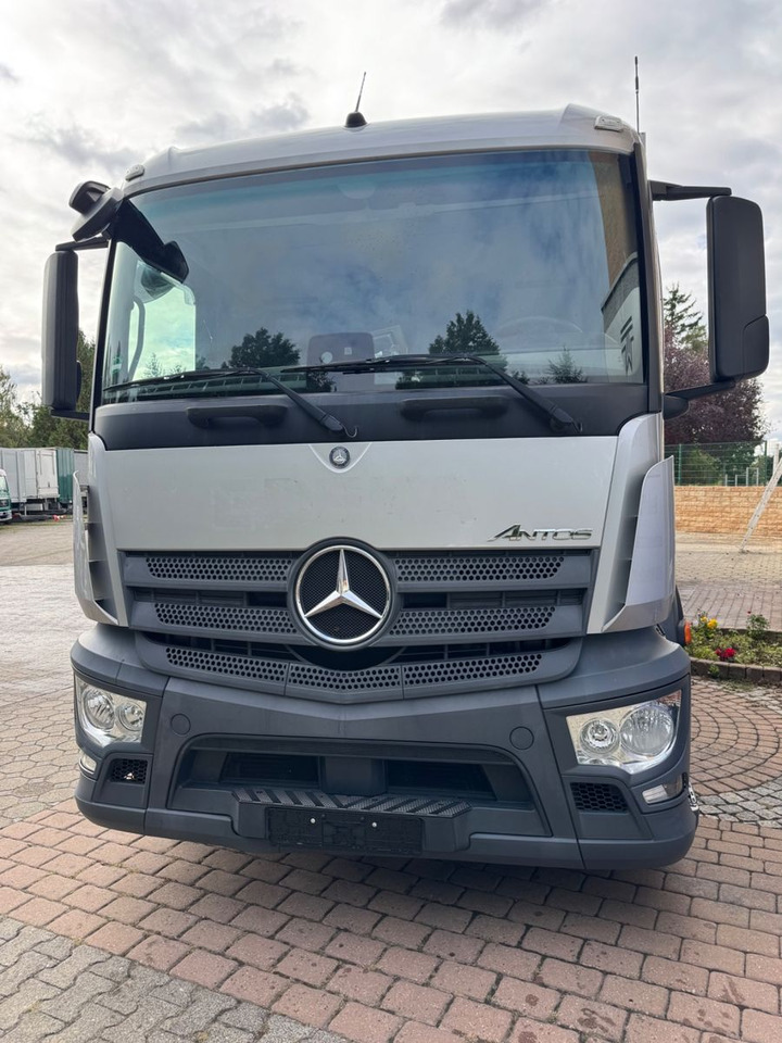 Mercedes-Benz Antos 2540/2xLBW/Kühlung-Defekt/5instock - Рефрижератор: фото 5 Mercedes-Benz Antos 2540/2xLBW/Kühlung-Defekt/5instock - Рефрижератор: фото 5