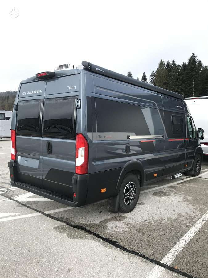 ADRIA Twin Sport 640 SG - Кастенваген: фото 3 ADRIA Twin Sport 640 SG - Кастенваген: фото 3