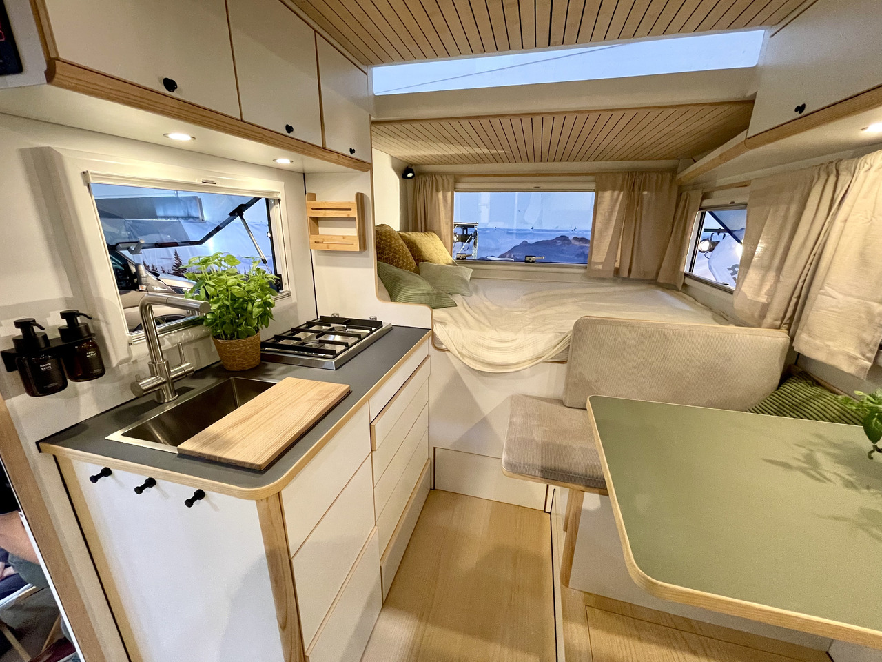 Новый Полуинтегрированный автодом Greenlander: фото 8 Новый Полуинтегрированный автодом Greenlander: фото 8