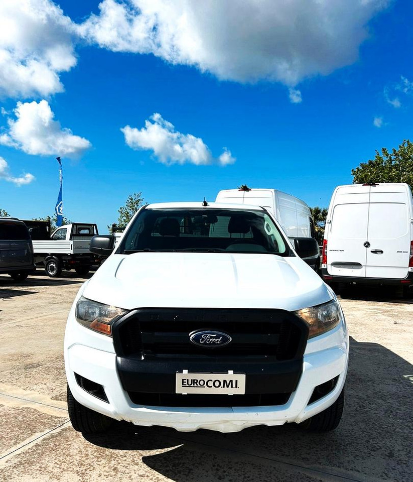 Ford Ranger 2.2 160 cv XL Supercab 4 posti 4wd gan - Пикап: фото 2 Ford Ranger 2.2 160 cv XL Supercab 4 posti 4wd gan - Пикап: фото 2