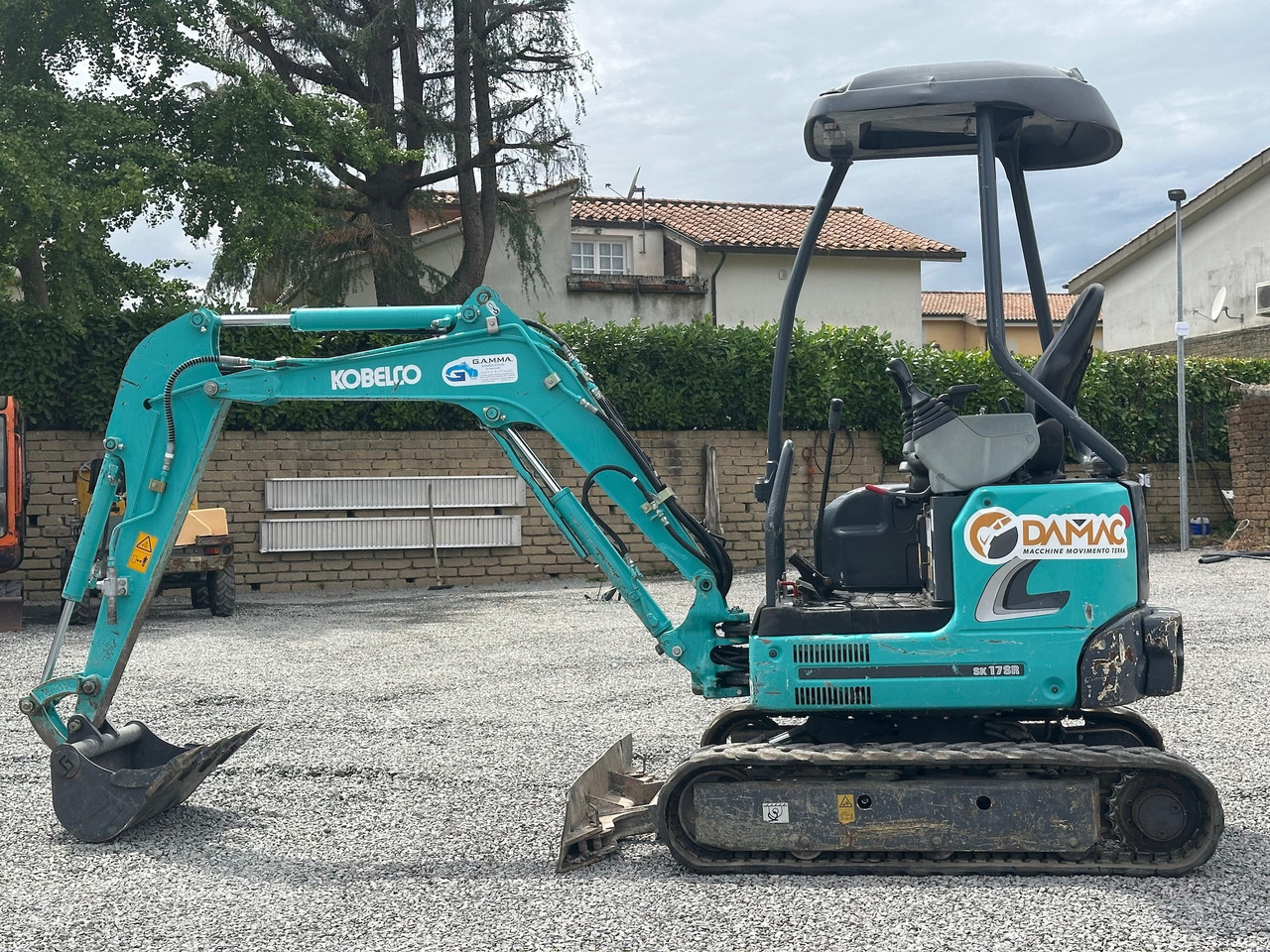 KOBELCO SK17SR-3E - Мини-экскаватор: фото 5 KOBELCO SK17SR-3E - Мини-экскаватор: фото 5