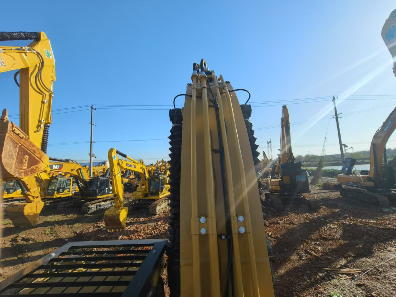 CATERPILLAR 330D - Гусеничный экскаватор: фото 4 CATERPILLAR 330D - Гусеничный экскаватор: фото 4