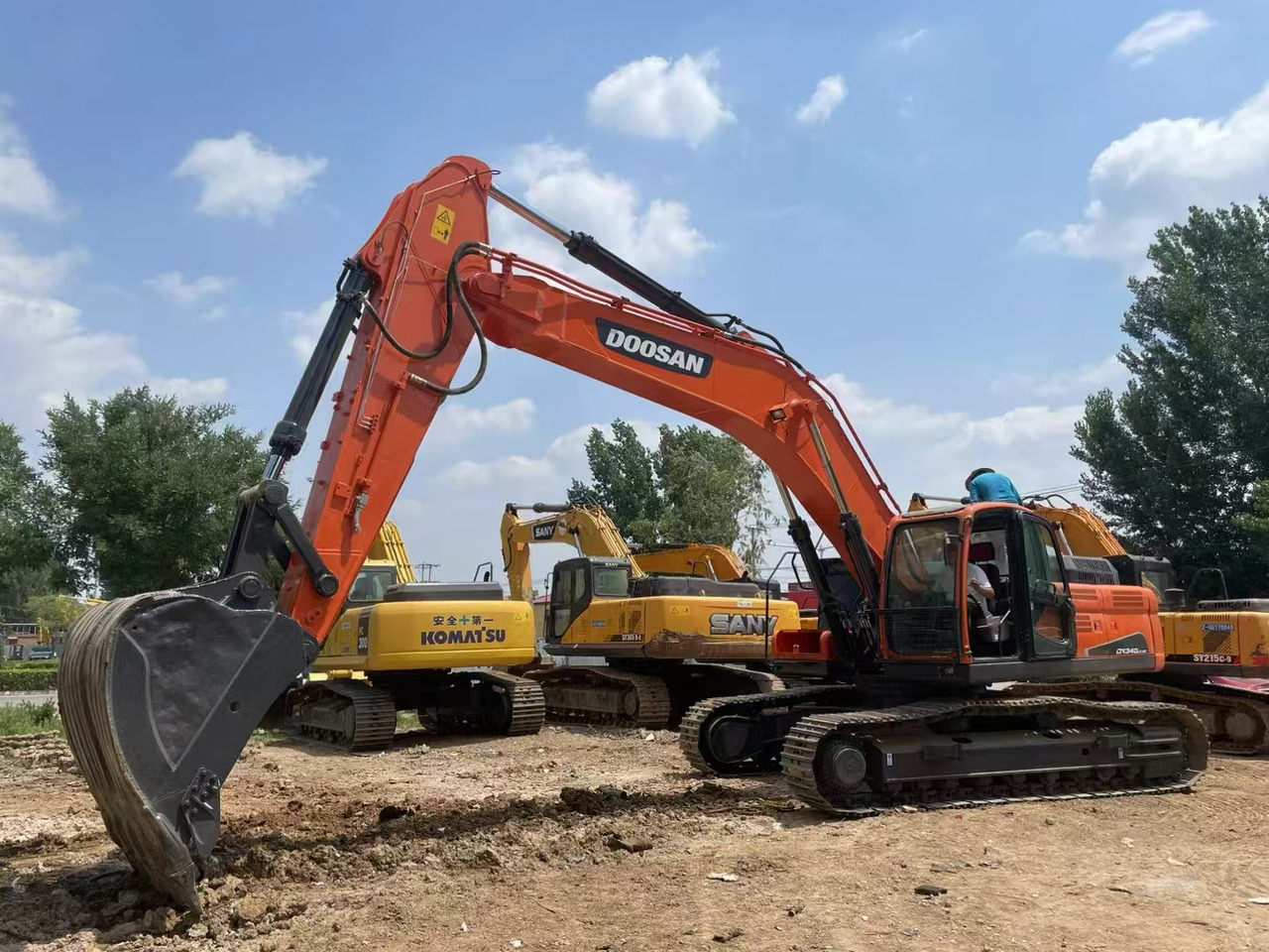 DOOSAN DX340LC-9C - Гусеничный экскаватор: фото 2 DOOSAN DX340LC-9C - Гусеничный экскаватор: фото 2