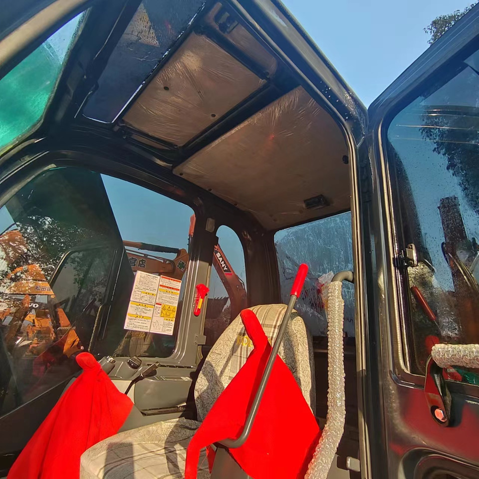 KOBELCO SK75 - Гусеничный экскаватор: фото 4 KOBELCO SK75 - Гусеничный экскаватор: фото 4