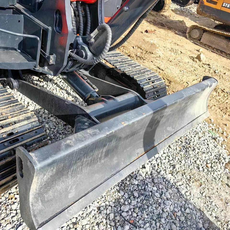 Гусеничный экскаватор KUBOTA KX165: фото 17