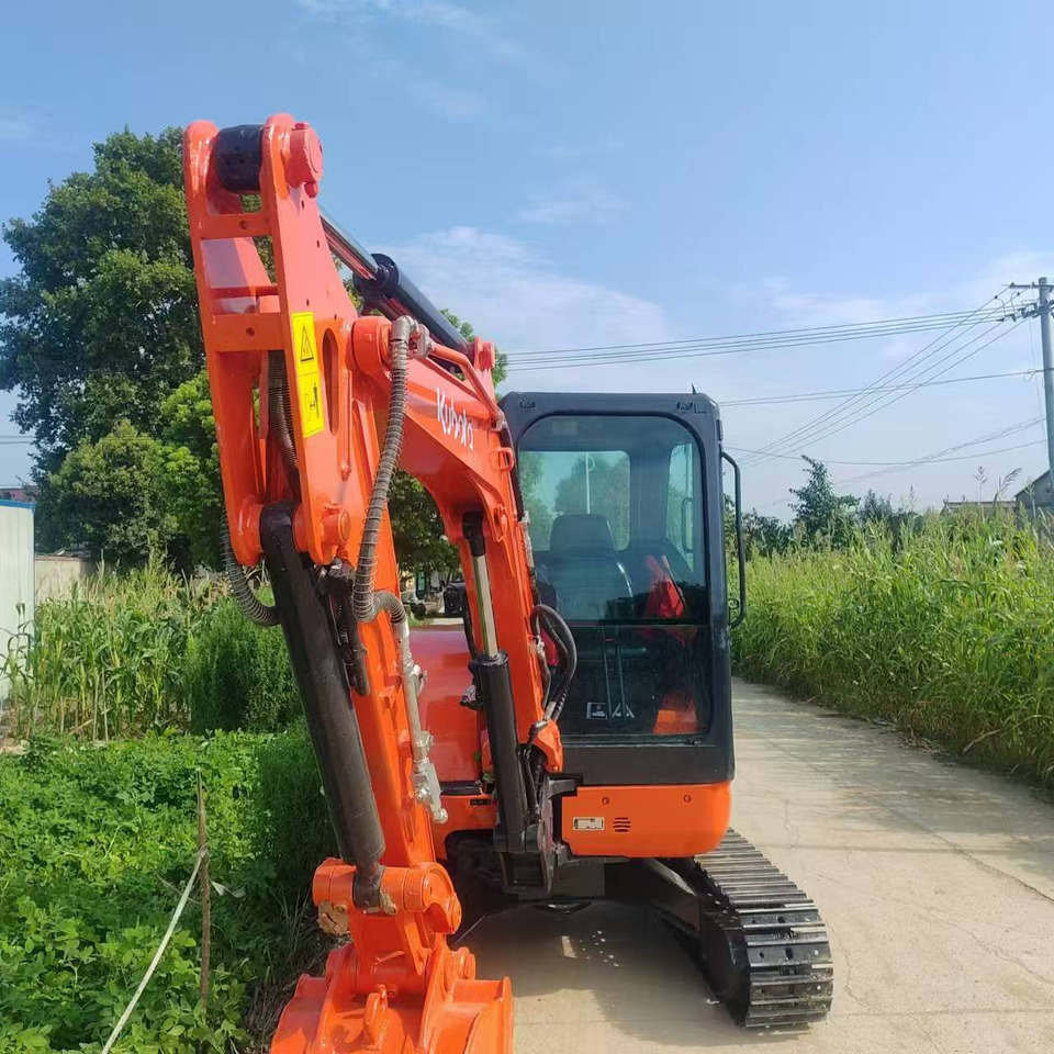 KUBOTA U35 - Мини-экскаватор: фото 3 KUBOTA U35 - Мини-экскаватор: фото 3