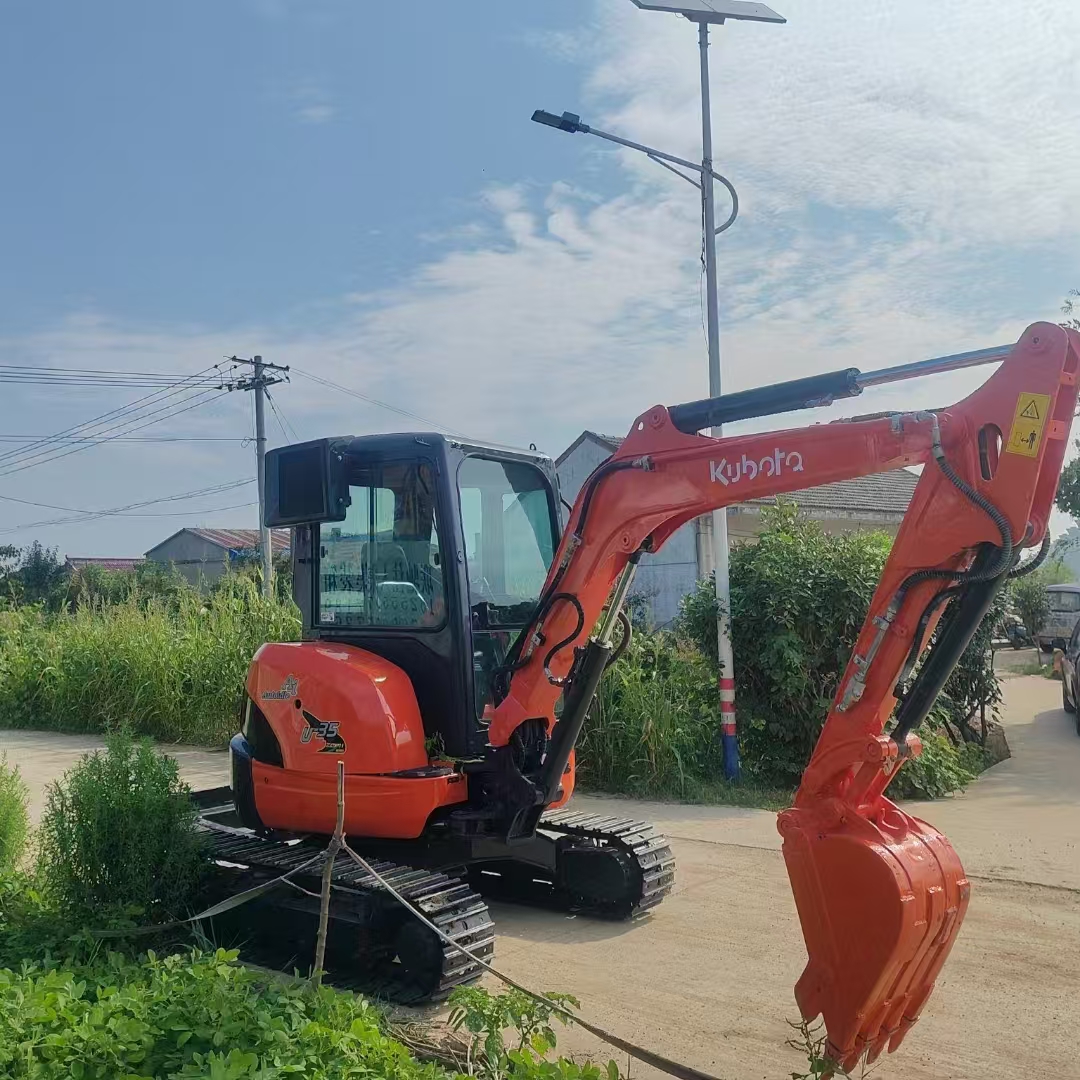 KUBOTA U35 - Мини-экскаватор: фото 3 KUBOTA U35 - Мини-экскаватор: фото 3