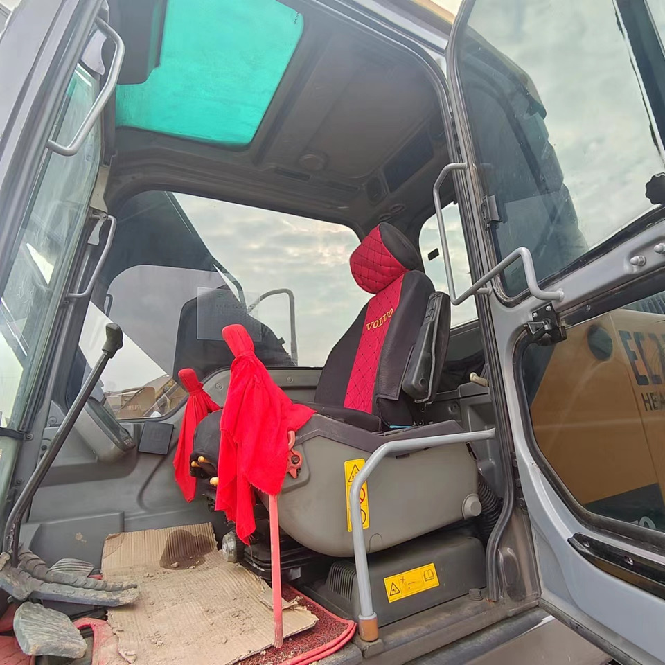 VOLVO EC210 - Гусеничный экскаватор: фото 5 VOLVO EC210 - Гусеничный экскаватор: фото 5