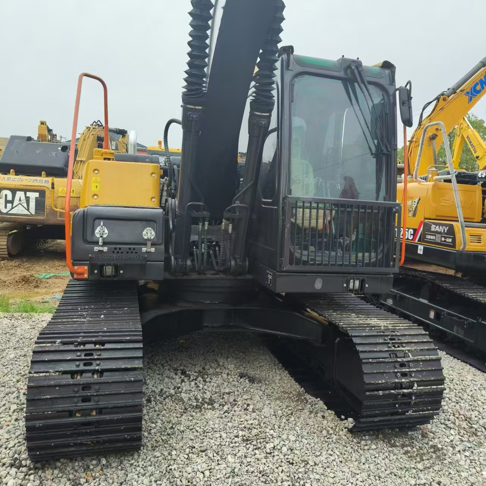 Гусеничный экскаватор Volvo EC140: фото 6