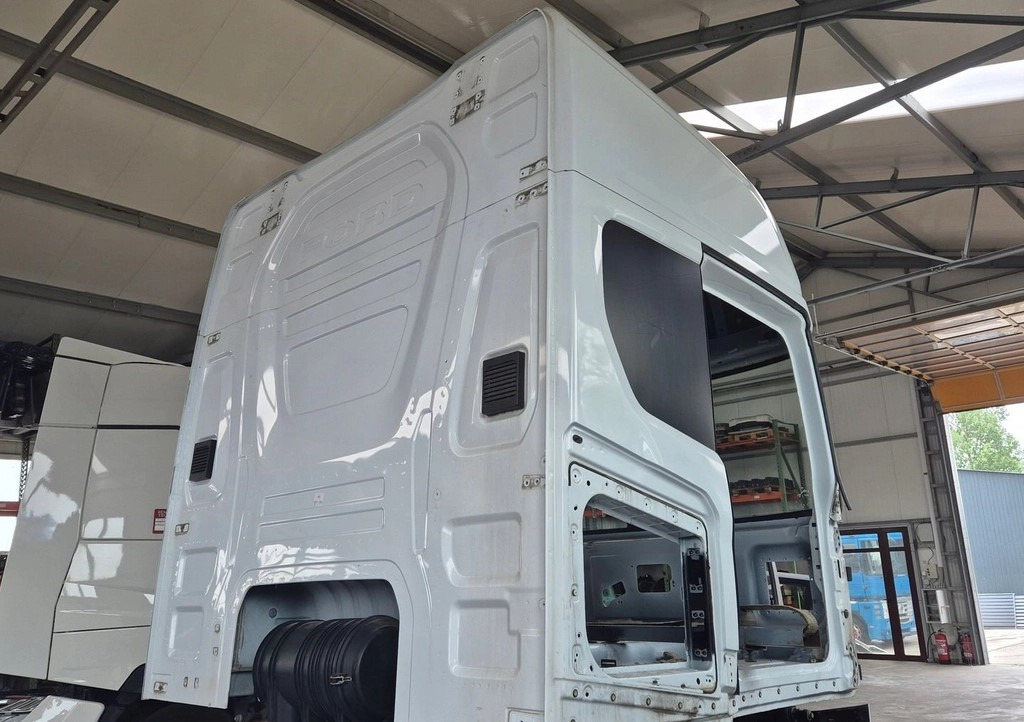 FORD GOŁA SZKIELET KABINY FORD F-MAX 500 TRUCKS EURO 6 - Кабина: фото 5 FORD GOŁA SZKIELET KABINY FORD F-MAX 500 TRUCKS EURO 6 - Кабина: фото 5