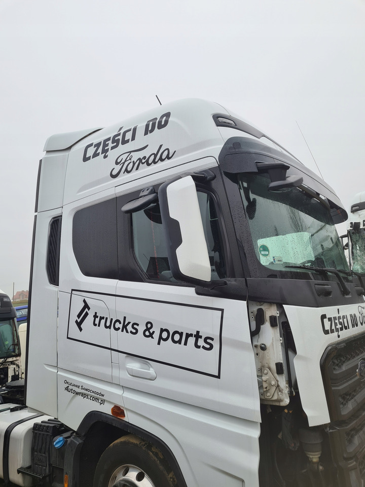 FORD KABINA KOMPLETNA FORD F-MAX 500 TRUCKS - Кабина: фото 2 FORD KABINA KOMPLETNA FORD F-MAX 500 TRUCKS - Кабина: фото 2